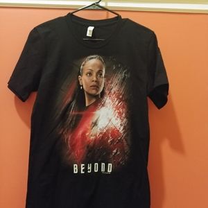 Star Trek Beyond Tshirt featuring Lt. Uhura